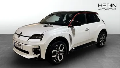 Begagnad 2025 Renault R5 Iconic Halvkombi | 409 900 kr (Marknadspris)