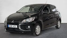 Svart Begagnad 2022 Mitsubishi Space Star Halvkombi | 139 900 kr (Marknadspris)