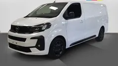 Vit Ny 2025 Opel Vivaro Elite Van | 475 700 kr (Marknadspris)