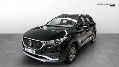 Begagnad MG ZS Luxury 130 kW (177 HK) 2020 Röd SUV