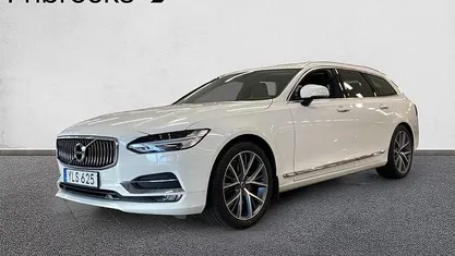 Vit Begagnad 2017 Volvo V90 Inscription Kombi | 269 800 kr (Marknadspris)