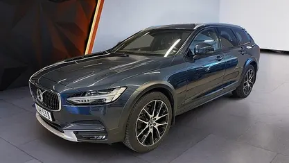 Begagnad 2017 Volvo V90 CC Inscription Kombi | 369 900 kr (Marknadspris)