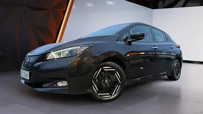 Begagnad Nissan Leaf Acenta 80 kW (110 HK) 2022 Halvkombi