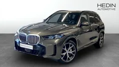 Grön (green) Begagnad 2024 BMW X5 Comfort Edition SUV | 1 058 700 kr (Superpris)