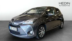 Mörkgrå (grey) Begagnad 2020 Toyota Yaris Halvkombi | 134 900 kr (Marknadspris)