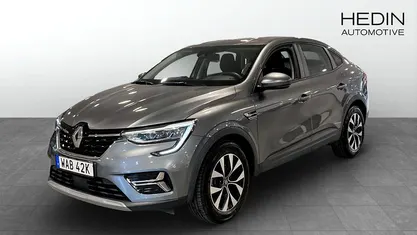 Begagnad Renault Arkana 143 HK (105 kW) 2022 Grå (grey) SUV