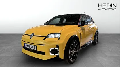 Begagnad Renault R5 Iconic 110 kW (150 HK) 2025 Gul (yellow) Halvkombi