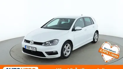 Vit Begagnad 2016 VW Golf VII R-line Halvkombi | 146 000 kr (Bra pris)