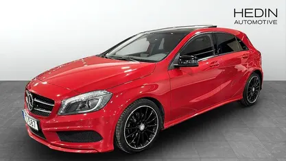 Röd Begagnad 2015 Mercedes A200 AMG Halvkombi | 179 900 kr (Marknadspris)