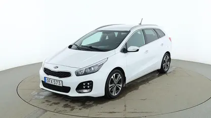 Vit Begagnad 2016 Kia Ceed GT GT-Line Kombi | 121 000 kr (Marknadspris)
