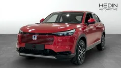 Röd (red) Ny 2025 Honda HR-V Elegance SUV | 350 800 kr (Marknadspris)