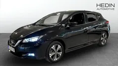 Svart (black) Begagnad 2021 Nissan Leaf N-Connecta Halvkombi | 199 900 kr (Marknadspris)