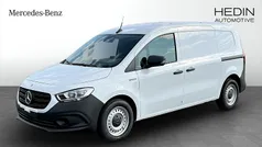 Begagnad 2025 Mercedes eCitan | 453 660 kr (Marknadspris)
