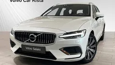 Begagnad 2022 Volvo V60 Kombi | 379 900 kr (Marknadspris)