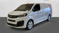 Vit Begagnad 2023 Opel Vivaro-e Combi Van | 499 000 kr (Dyr)