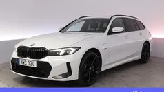 Vit Begagnad 2023 BMW 330e M Sport Kombi | 415 900 kr (Dyr)