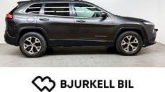 Begagnad 2015 Jeep Cherokee SUV | 119 900 kr (Marknadspris)