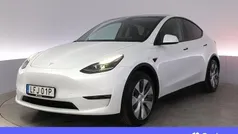 Vit Begagnad 2023 Tesla Model Y Long Range AWD SUV | 444 900 kr (Marknadspris)