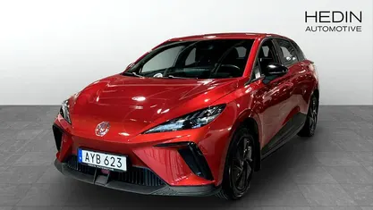 Röd (red) Begagnad 2023 MG MG4 EV Halvkombi | 244 900 kr (Marknadspris)