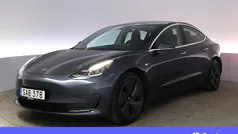 Grå Begagnad 2020 Tesla Model 3 Long Range AWD Sedan | 282 900 kr (Marknadspris)