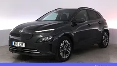 Grå Begagnad 2022 Hyundai Kona Essential SUV | 259 900 kr (Marknadspris)