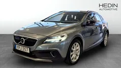 Grå (grey) Begagnad 2018 Volvo V40 CC Kombi | 219 900 kr (Dyr)