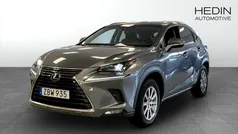 Grå (grey) Begagnad 2017 Lexus NX300h SUV | 259 800 kr (Marknadspris)