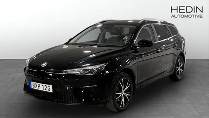 Begagnad MG MG5 EV Luxury 130 kW (177 HK) 2022 Kombi