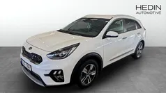 Vit (white) Begagnad 2020 Kia Niro Advance SUV | 229 900 kr (Marknadspris)