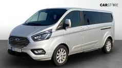 Grå Begagnad 2023 Ford Tourneo Custom Van | 479 900 kr (Superpris)