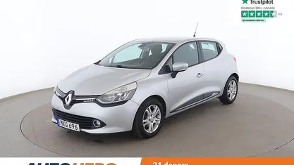 Silver Begagnad 2015 Renault Clio IV Dynamique Halvkombi | 81 000 kr (Marknadspris)