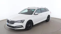 Vit Begagnad 2021 Skoda Superb Business Line Kombi | 299 000 kr (Marknadspris)
