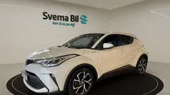 Vitmetallic Begagnad 2020 Toyota C-HR Edition SUV | 229 900 kr (Marknadspris)