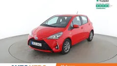 Röd Begagnad 2018 Toyota Yaris Hybrid Active Halvkombi | 168 000 kr (Marknadspris)