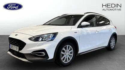 Begagnad 2020 Ford Focus Active Halvkombi | 149 900 kr (Marknadspris)