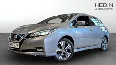 Svart Begagnad 2021 Nissan Leaf N-Connecta Halvkombi | 209 900 kr (Marknadspris)