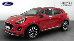 Röd (red) Begagnad 2022 Ford Puma Titanium Halvkombi | 219 900 kr (Marknadspris)