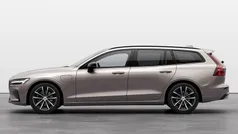 Begagnad 2024 Volvo V60 Plus Kombi | 654 000 kr
