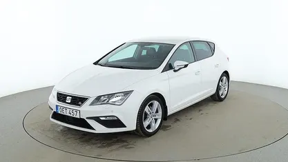 Vit Begagnad 2018 Seat Leon FR Halvkombi | 151 000 kr (Marknadspris)