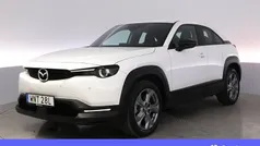 Vit Begagnad 2022 Mazda MX30 Sky SUV | 177 900 kr (Bra pris)