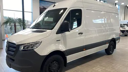 Vit Begagnad 2024 Mercedes E-Sprinter Van | 672 000 kr (Superpris)