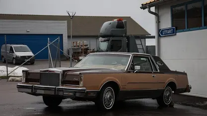 Begagnad Lincoln Continental 1983 Flerfärgad Sportkupé