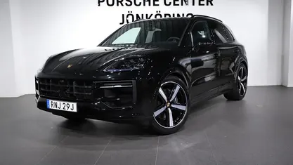 Begagnad 2026 Porsche Cayenne Black Edition SUV | 1 517 000 kr