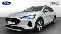 Grå (grey) Begagnad 2023 Ford Focus Active Kombi | 229 500 kr (Marknadspris)