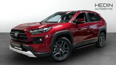 Röd (red) Begagnad 2024 Toyota RAV4 Hybrid SUV | 469 700 kr (Marknadspris)