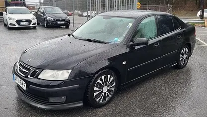 Svart Begagnad 2003 Saab 9-3 Aero Sedan | 34 900 kr (Marknadspris)