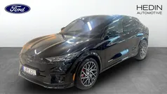 Svart Begagnad 2023 Ford Mustang Mach-E GT SUV | 669 000 kr (Marknadspris)