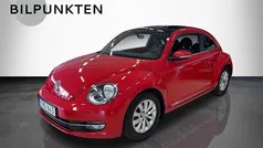 Röd Begagnad 2014 VW Beetle Halvkombi | 119 900 kr (Marknadspris)