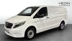 Vit Begagnad 2020 Mercedes Vito Minibuss | 244 900 kr (Marknadspris)