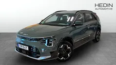 Grön (green) Begagnad 2022 Kia e-Niro SUV | 284 900 kr (Marknadspris)